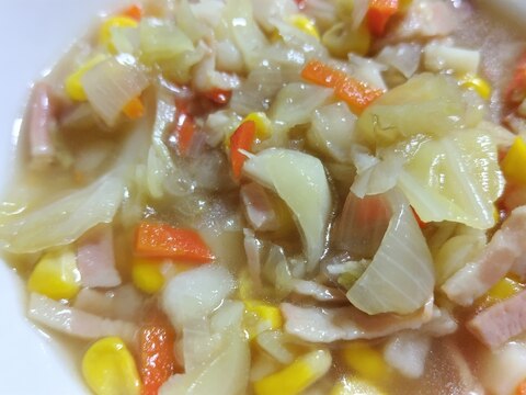 冷蔵庫のお掃除レシピ！　野菜をいっぱい食べるスープ